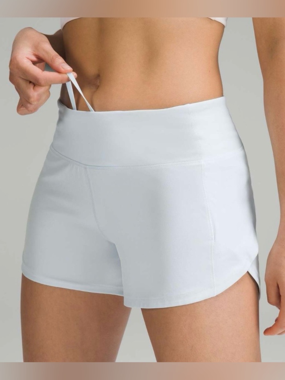 Lululemon Speed Up Mid-Rise Lined Short 4" Light Blue Size 4